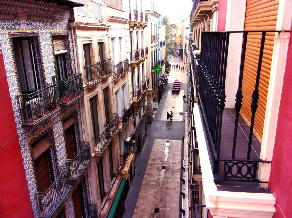 Alc - Apartamento Centrico En Calle Mayor Alicante Bagian luar foto