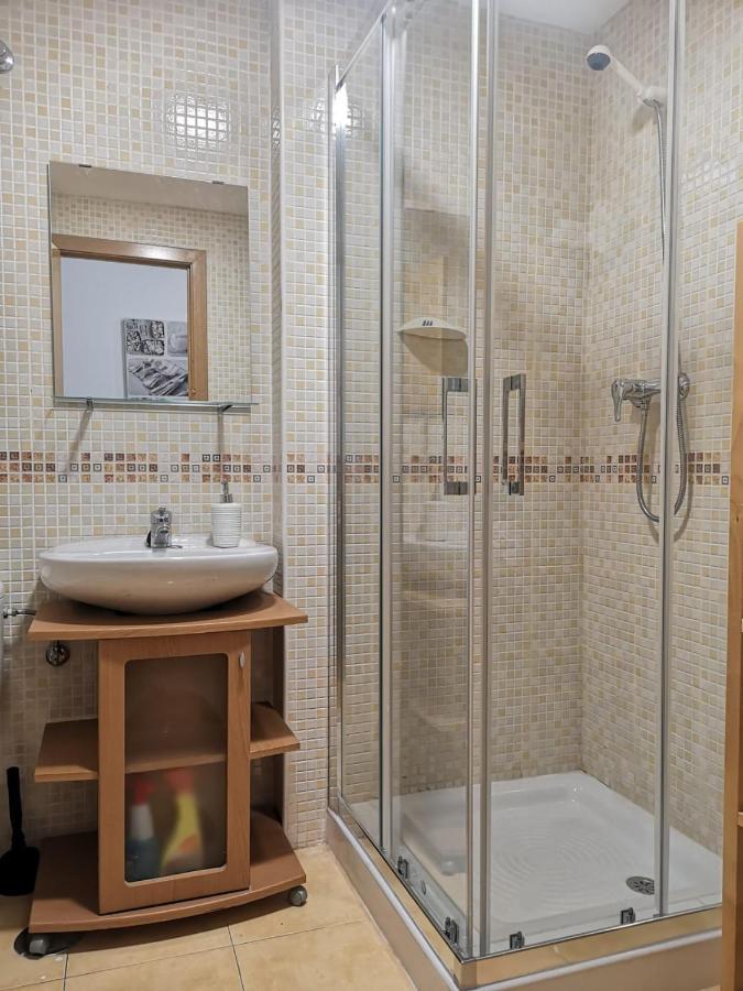 Alc - Apartamento Centrico En Calle Mayor Alicante Bagian luar foto