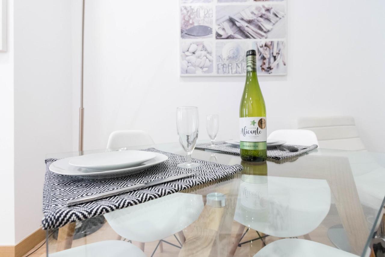 Alc - Apartamento Centrico En Calle Mayor Alicante Bagian luar foto