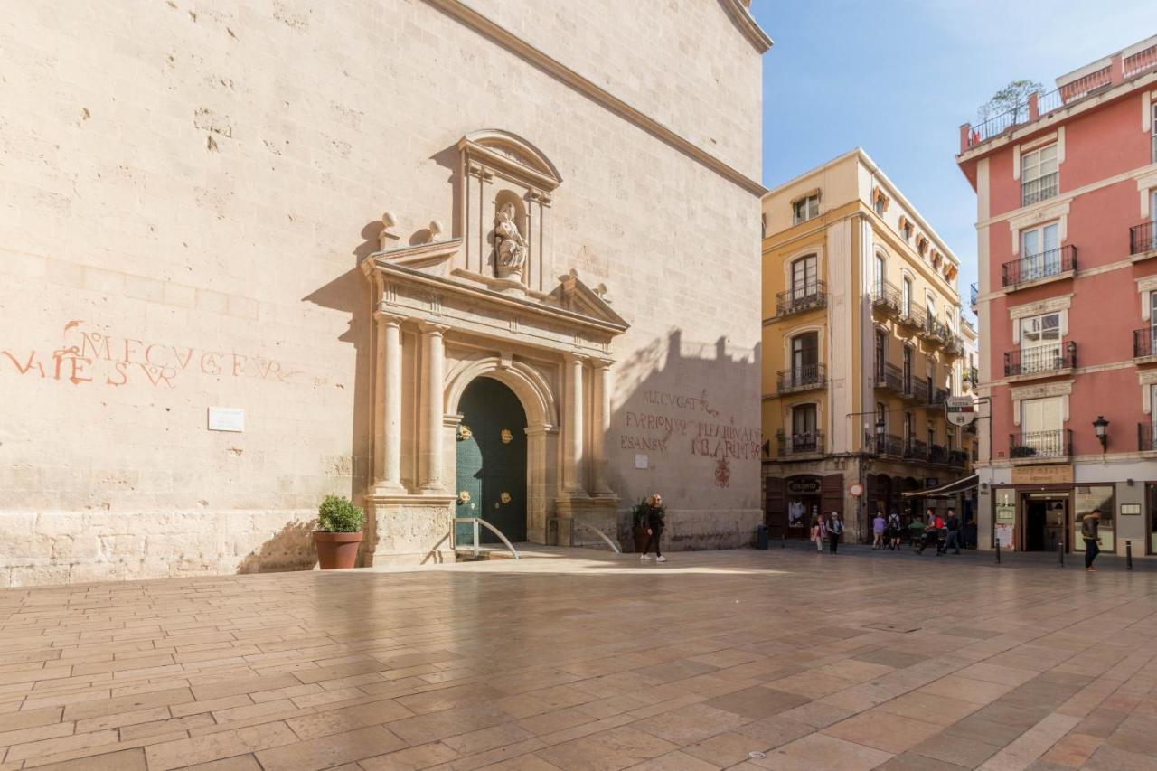 Alc - Apartamento Centrico En Calle Mayor Alicante Bagian luar foto
