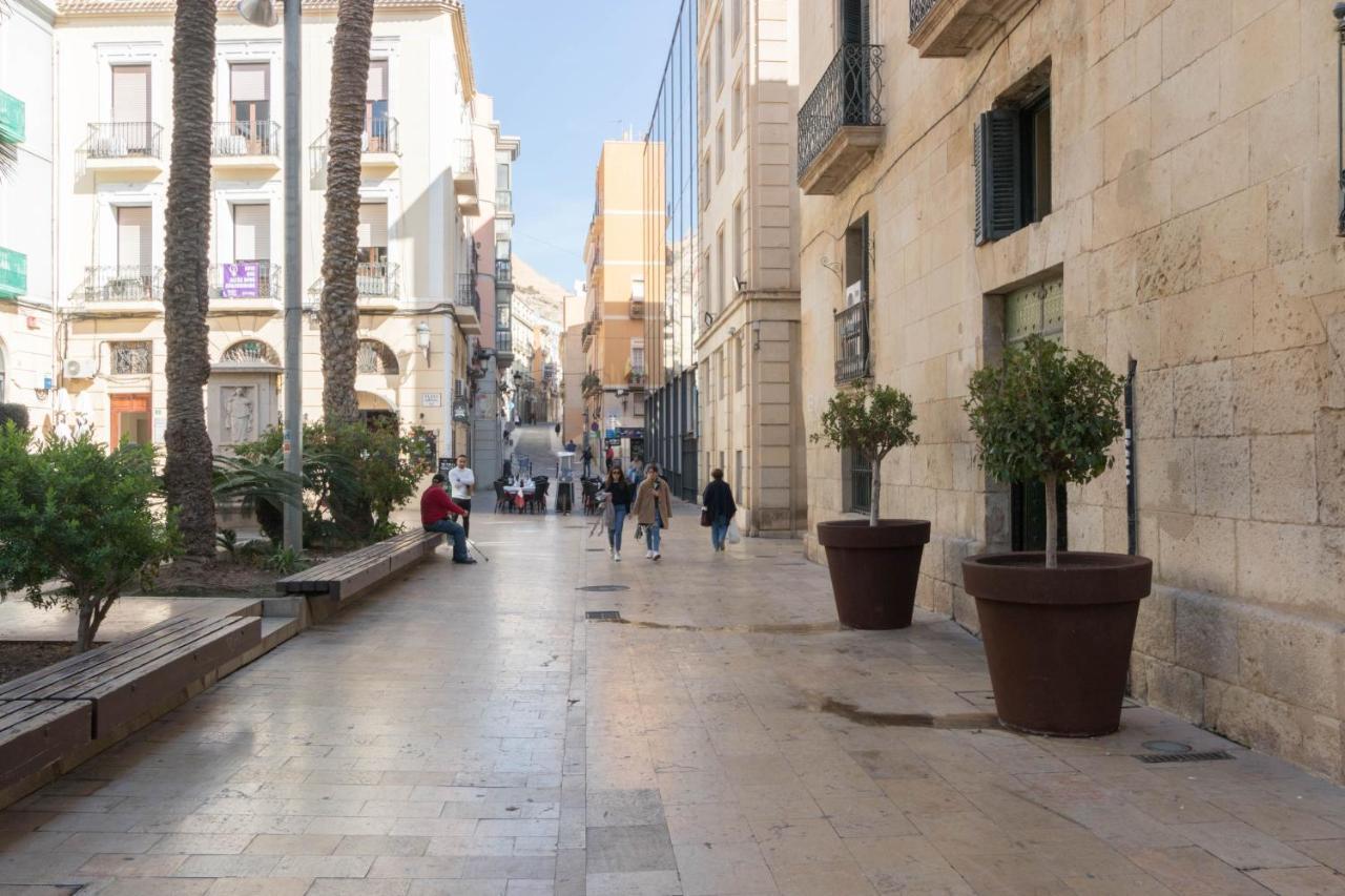 Alc - Apartamento Centrico En Calle Mayor Alicante Bagian luar foto