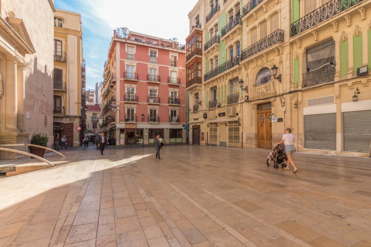 Alc - Apartamento Centrico En Calle Mayor Alicante Bagian luar foto